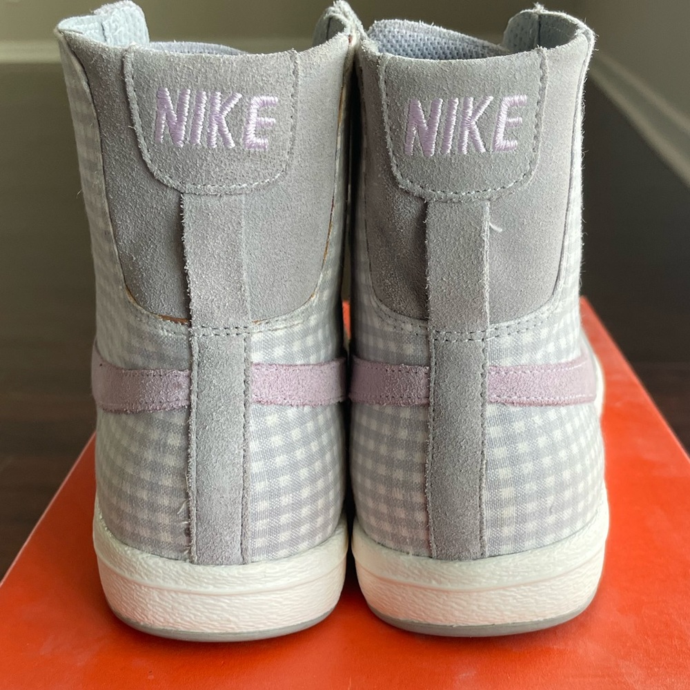 Nike Blazer - Picture 4 of 8